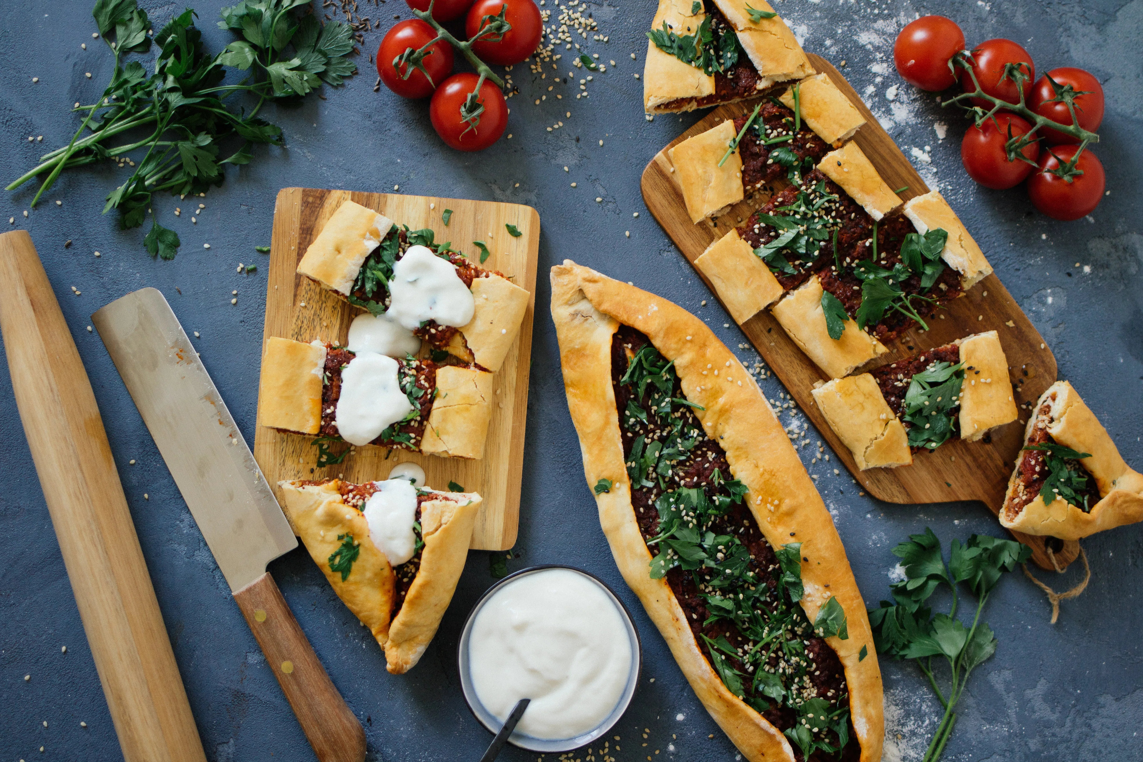 Vegan pide with minced meat & tomatoes (Turkish flatbread)