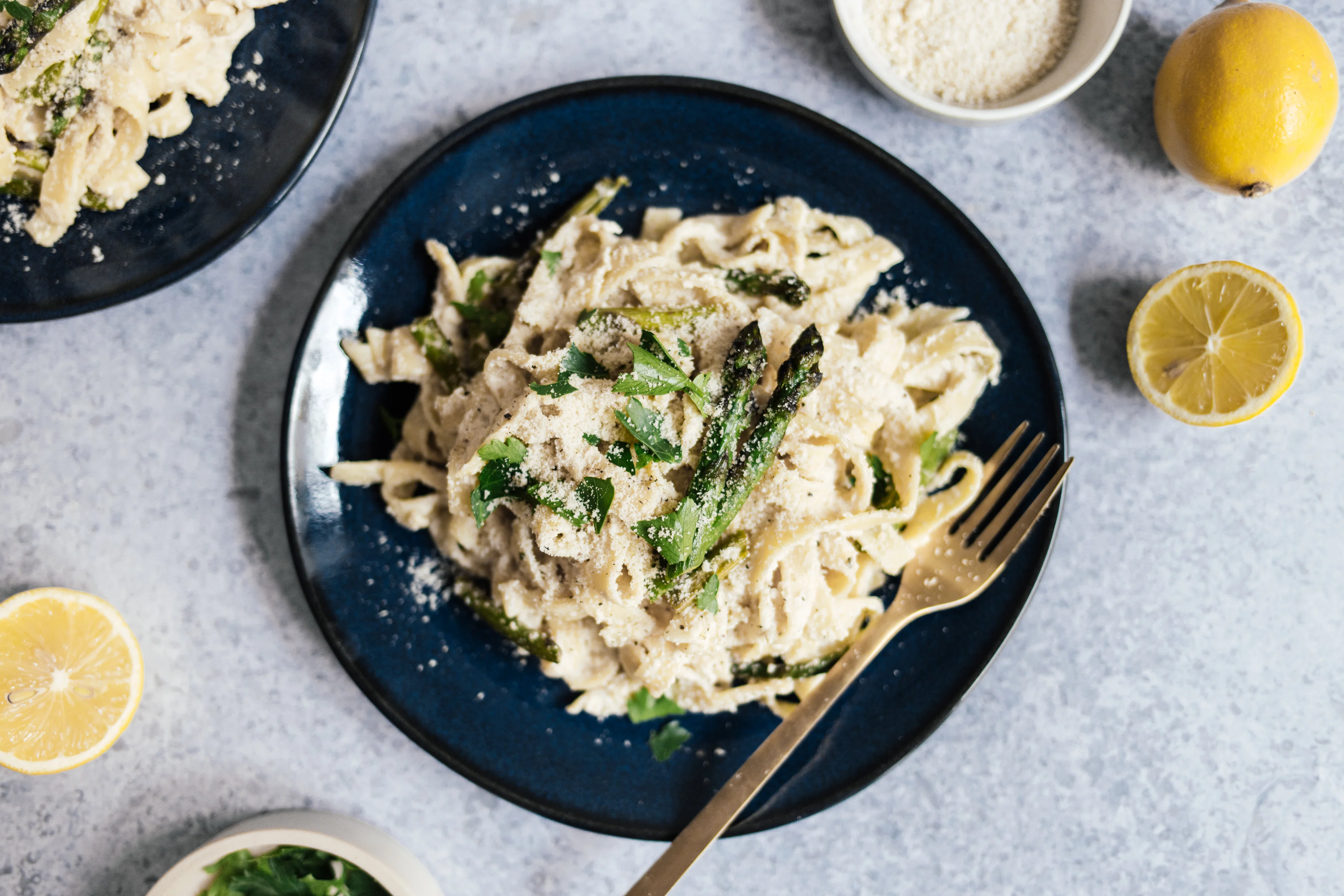 Quick Pasta with Vegan Ricotta and Asparagus