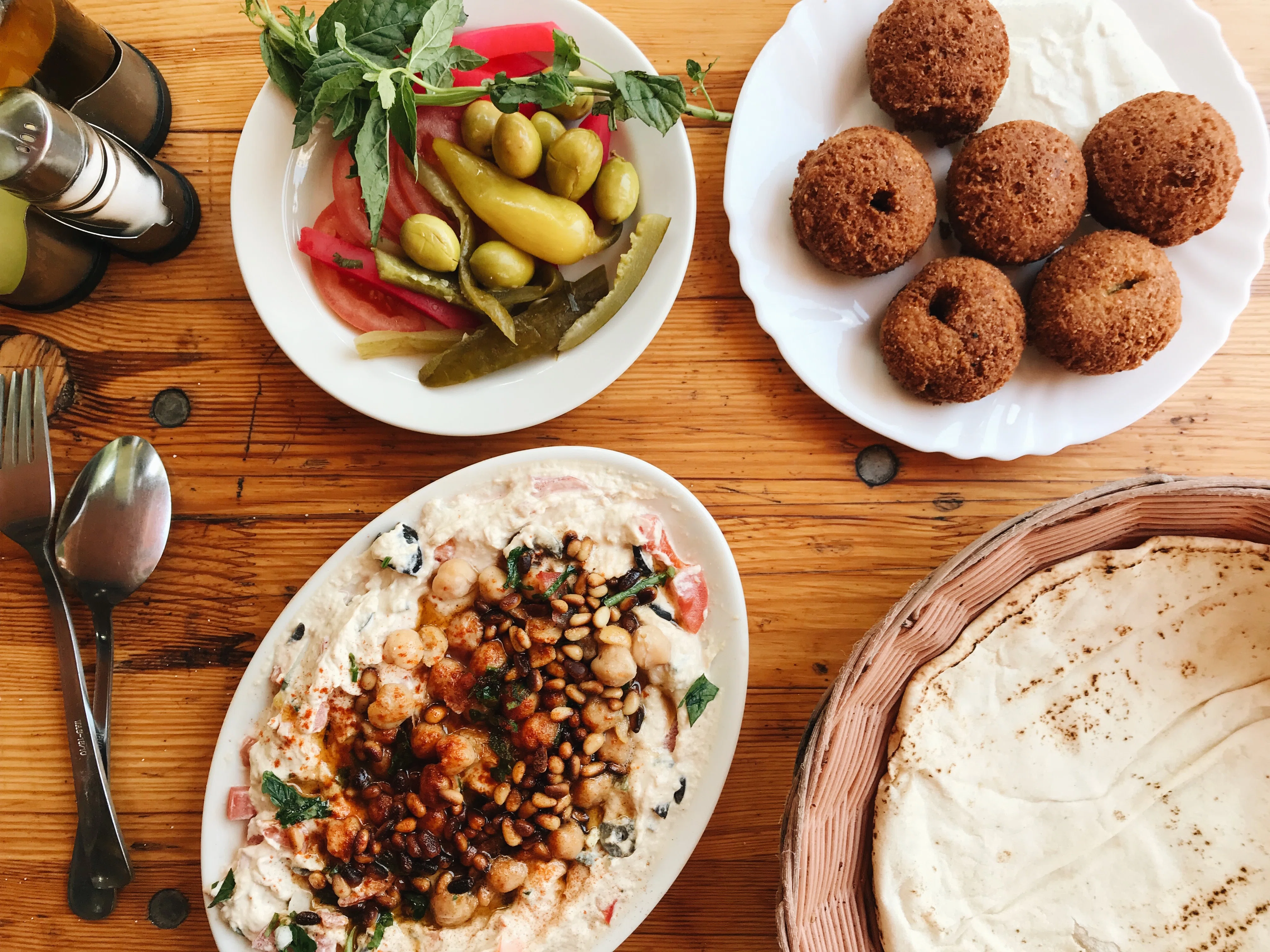 Unsere 10 liebsten Falafel- und Hummus-Spots in Berlin
