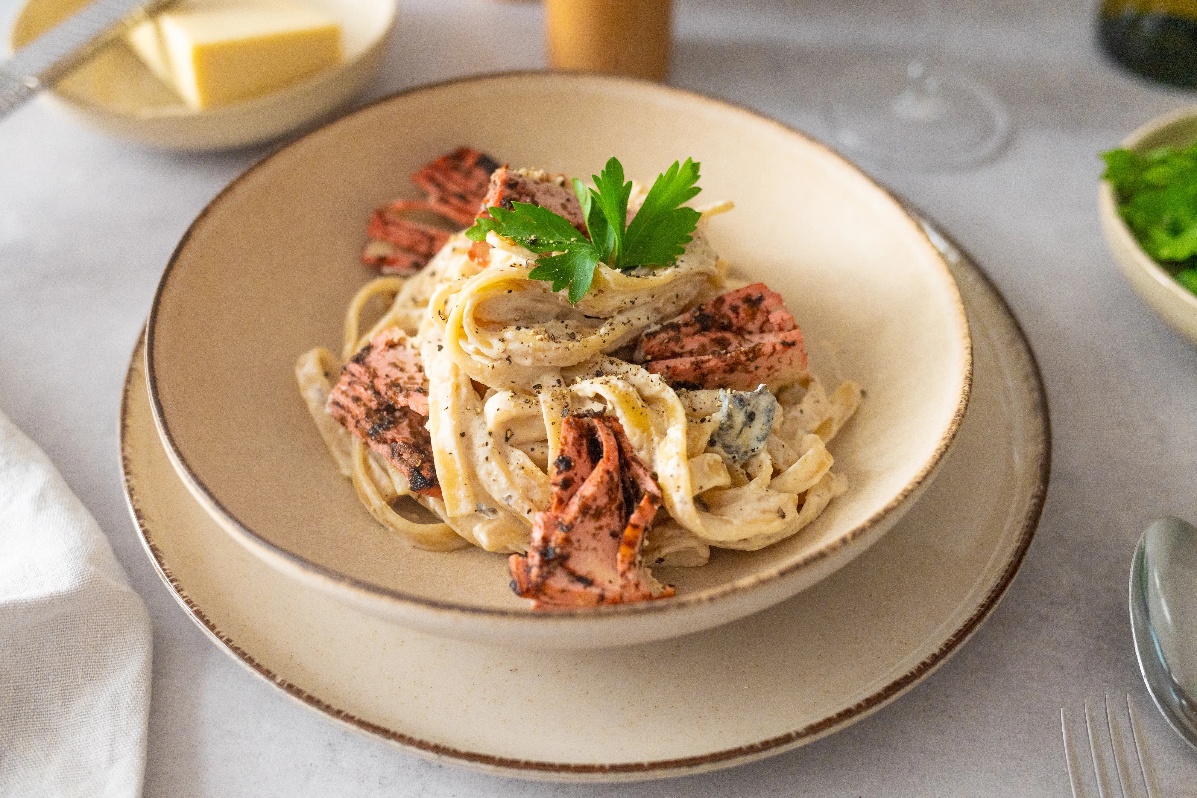 Creamy Vegan „Salmon“ Pasta 