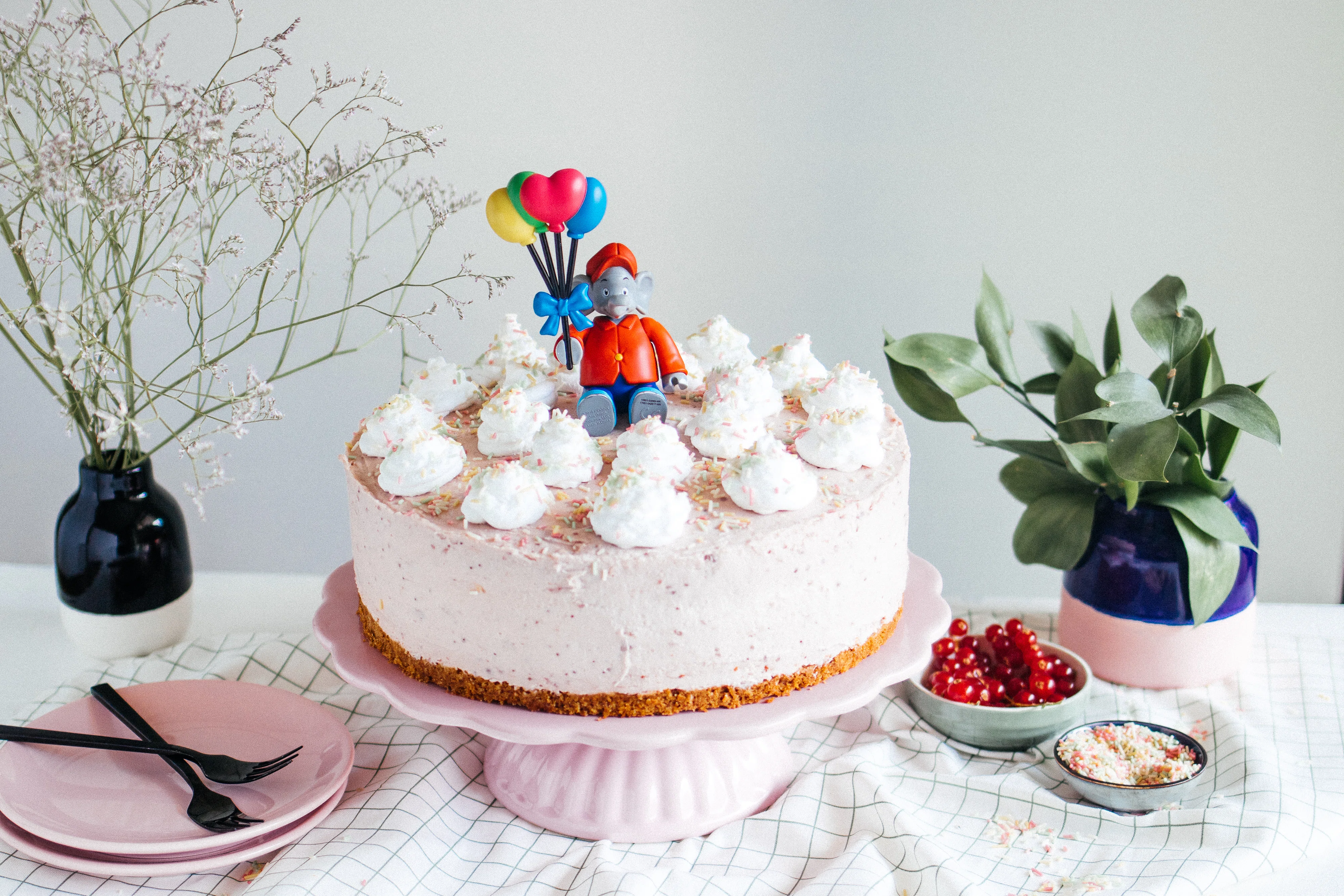 R557 Vegane Benjamin Blümchen Torte