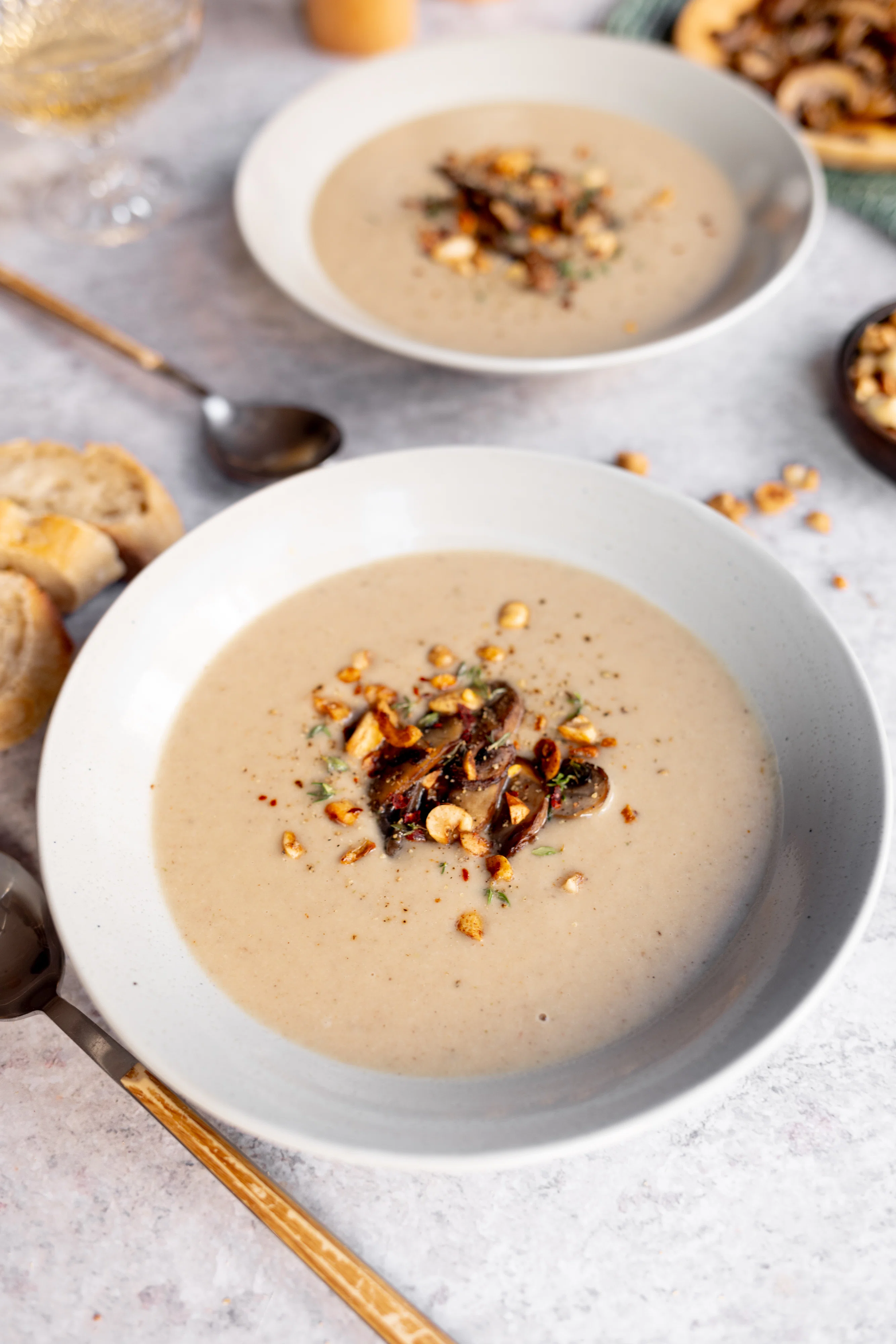 R930 - Vegan Chestnut Soup with roasted Mushrooms and spicy Nut Topping