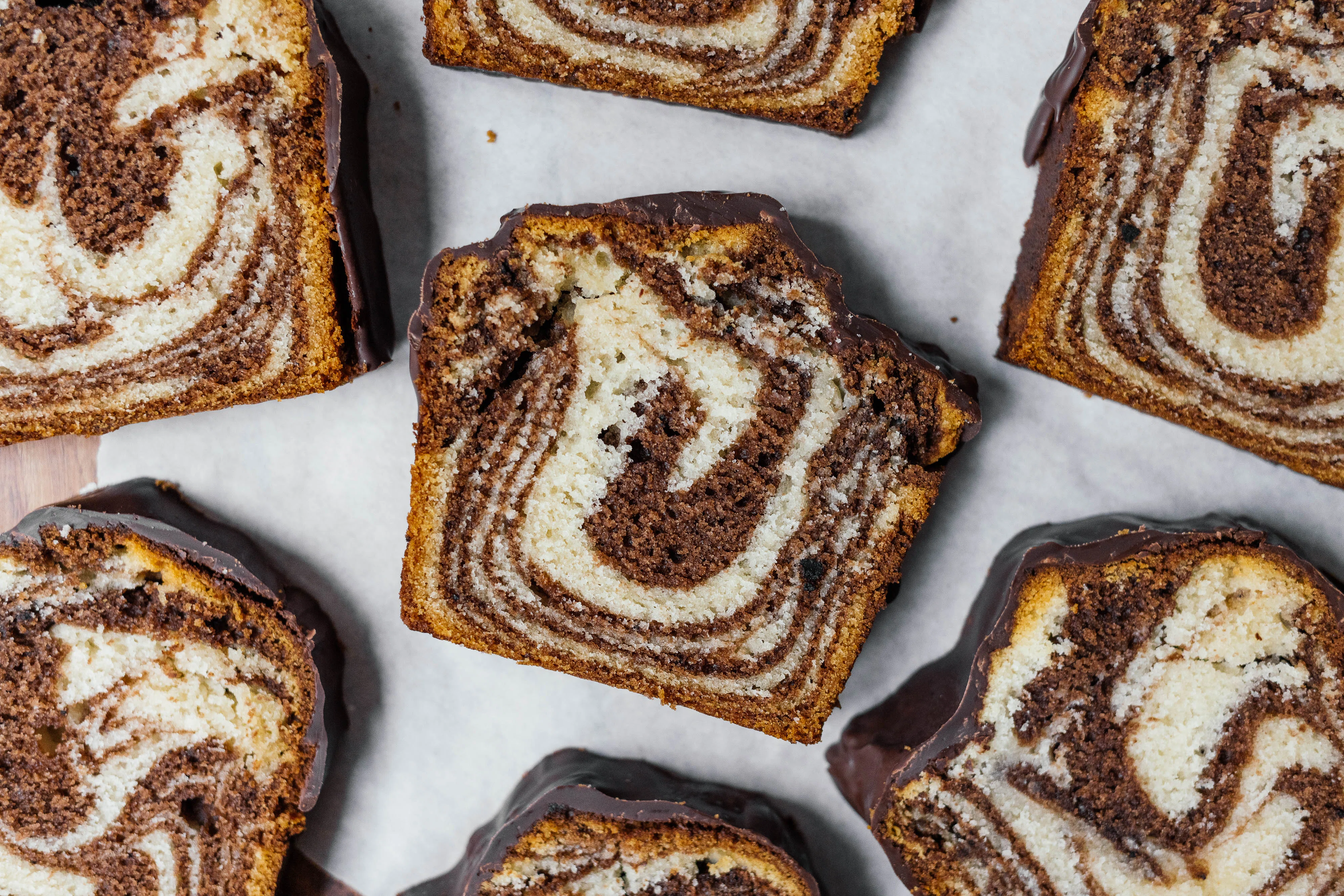 Saftiger, veganer Marmorkuchen