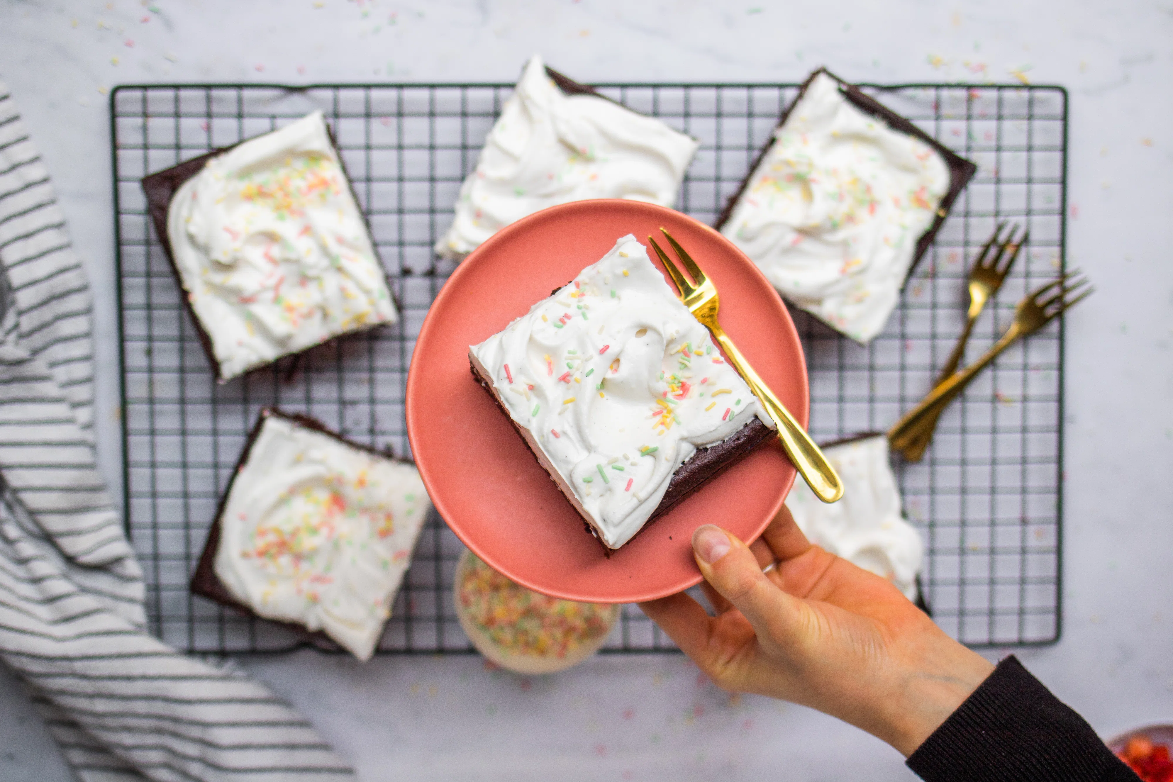 R625 Simpler Geburtstagskuchen vom Blech