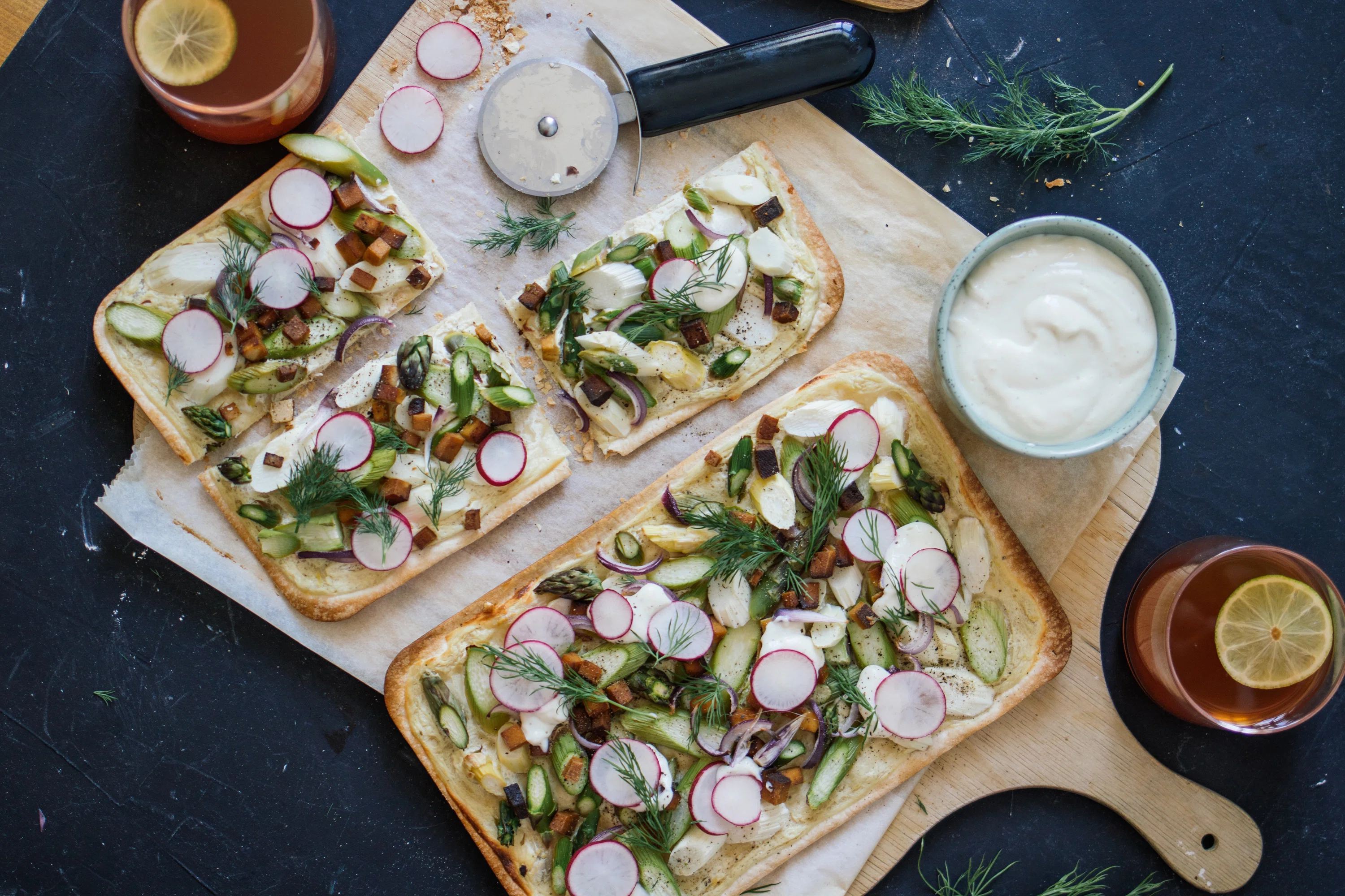Flammkuchen mit Spargel