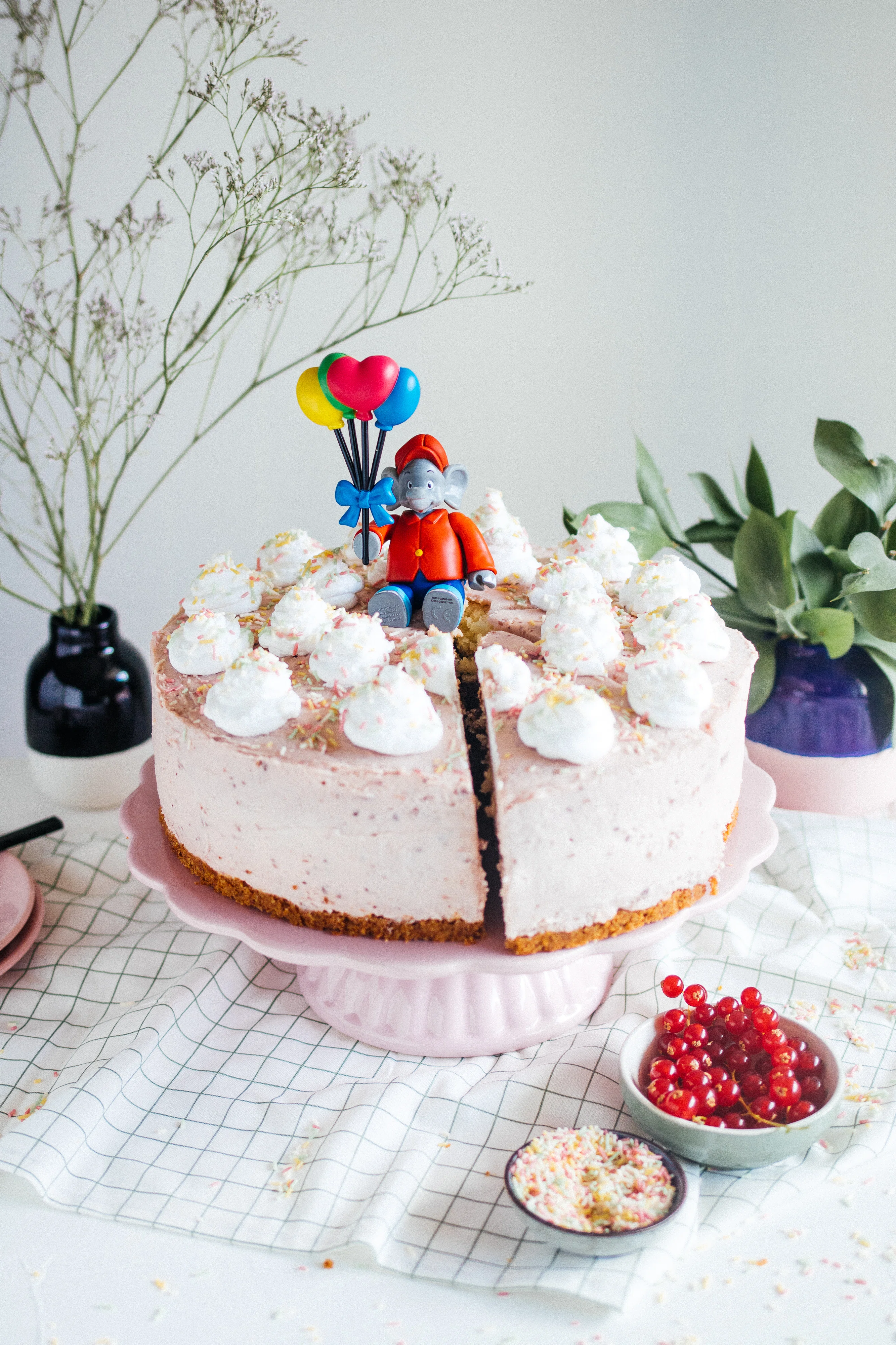 R557 Vegane Benjamin Blümchen Torte