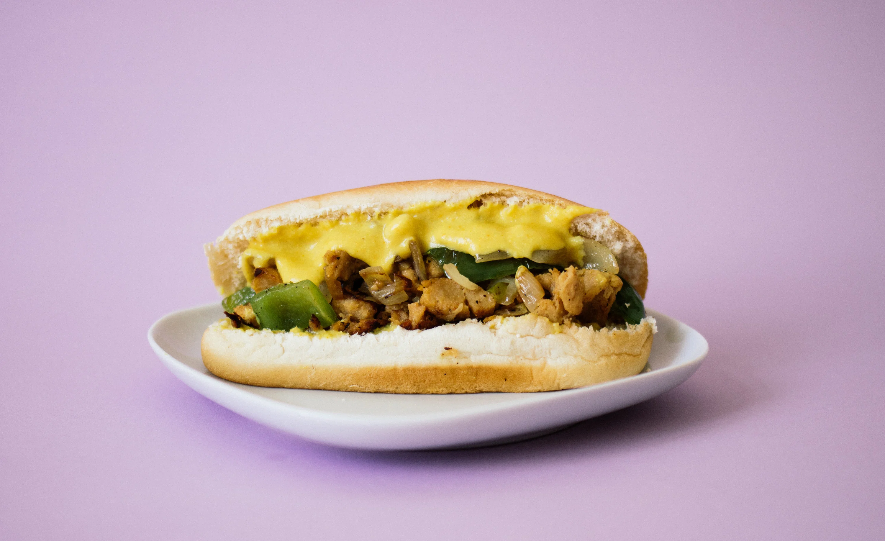 Veganes Cheesesteak Sandwich