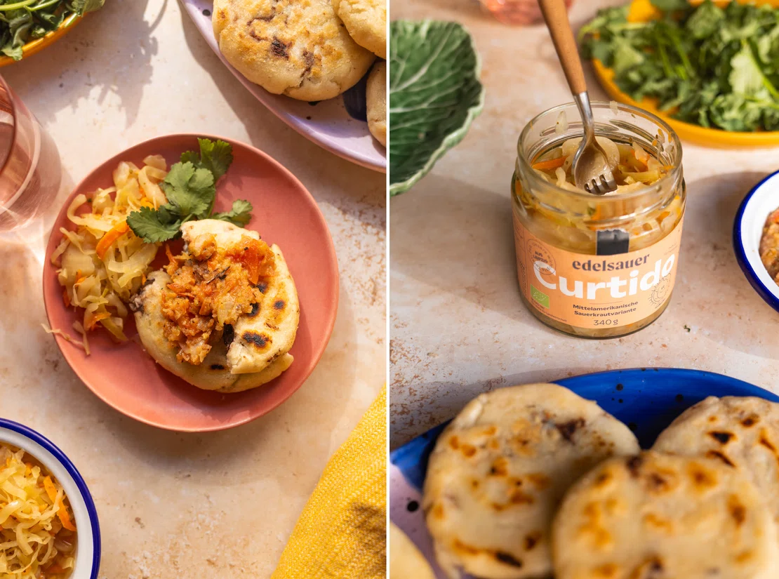 Vegane Pupusas (Gefüllte Maistortillas) mit Salsa &amp; Curtido - Zucker ...