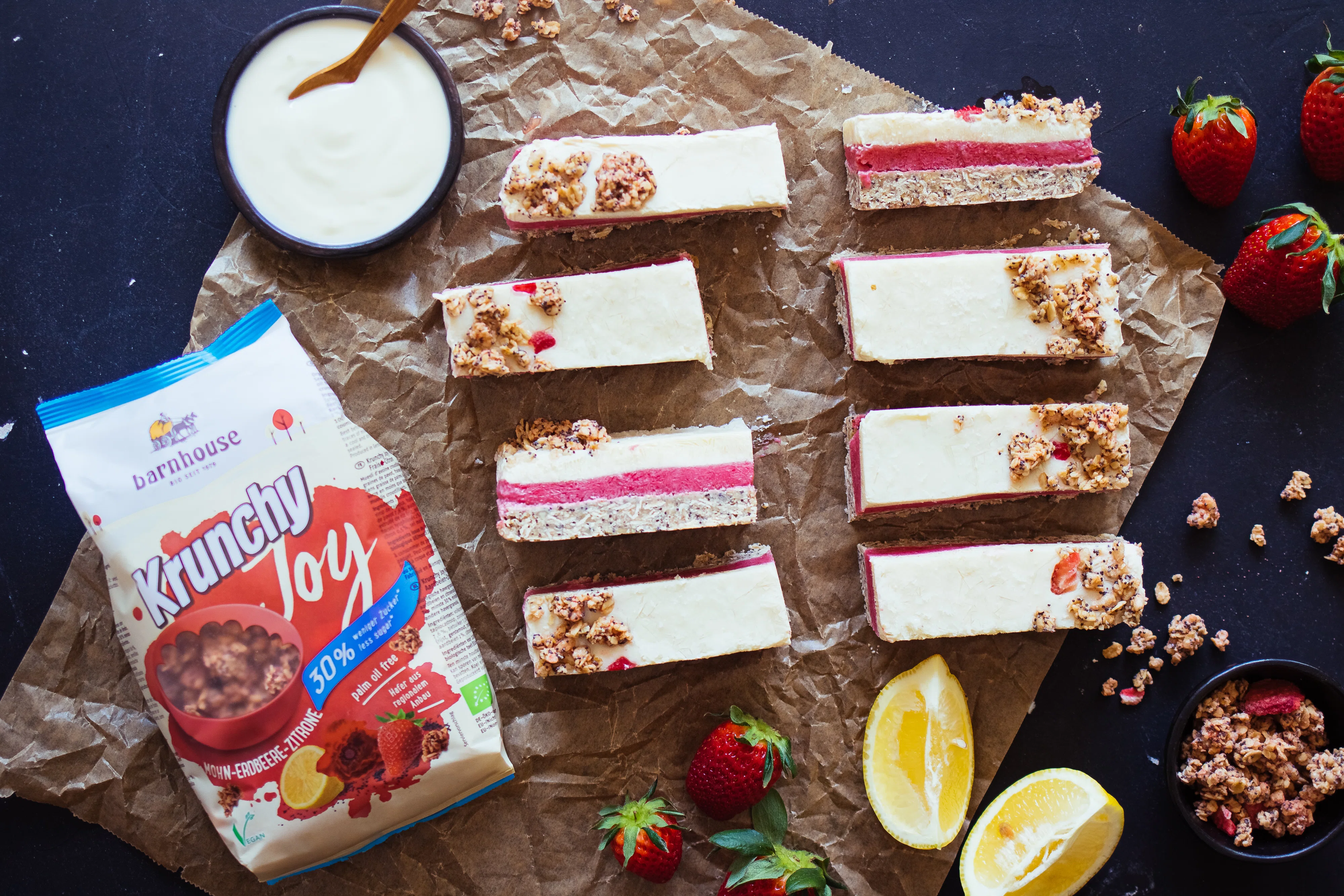 R505 Vegan Frozen Strawberry Bars