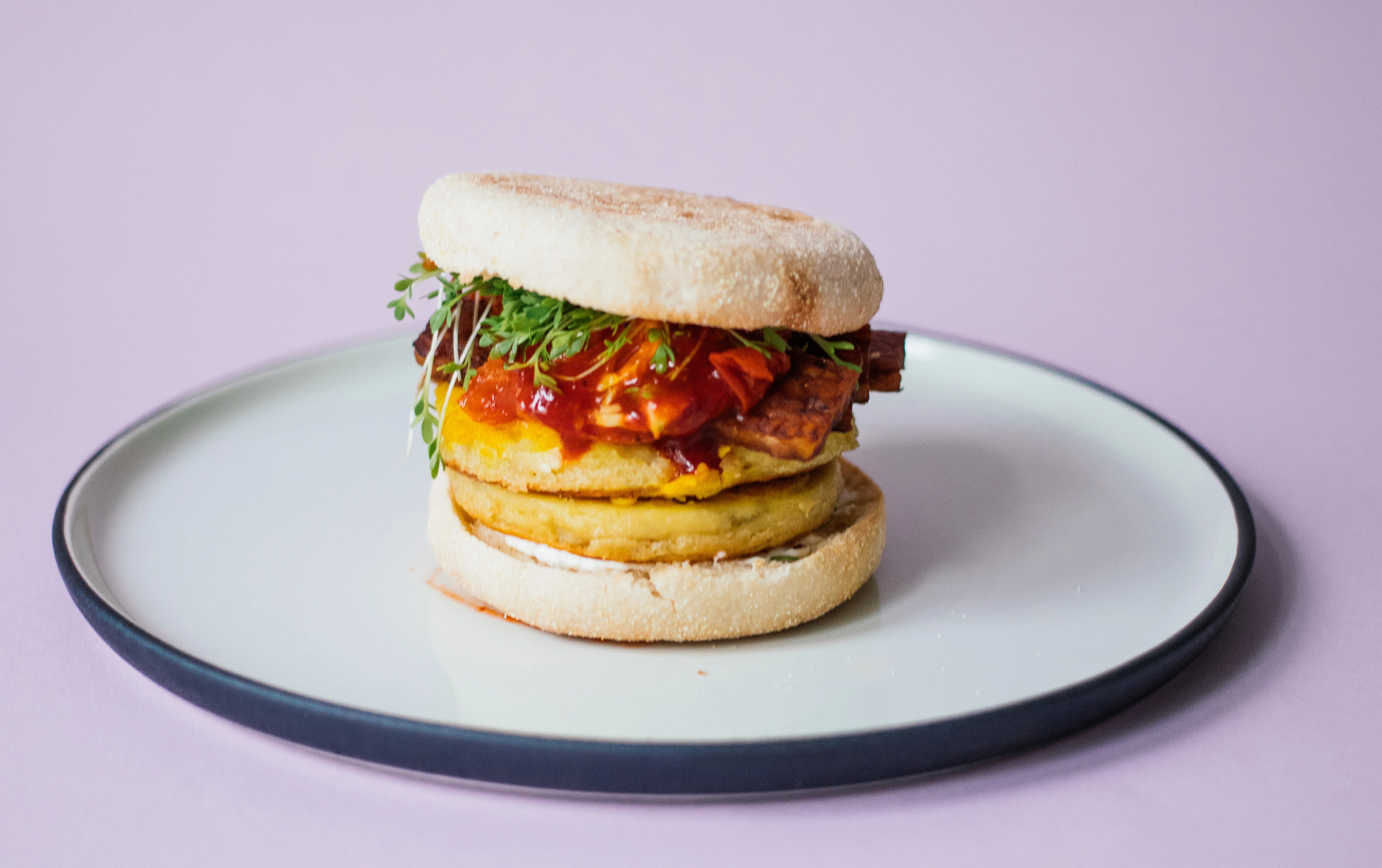Veganes Breakfast Sandwich
