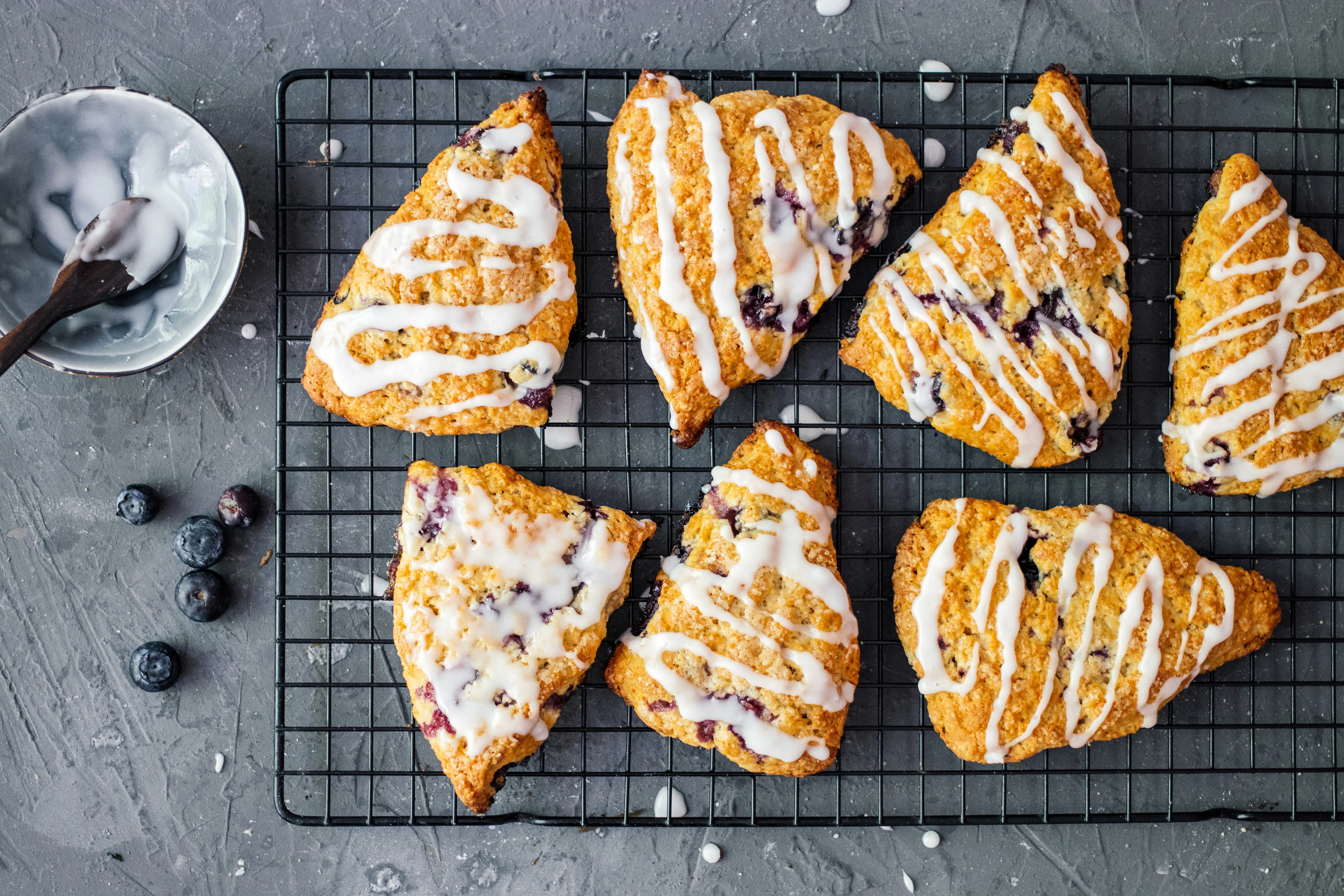 R515 Vegane Blaubeer Scones