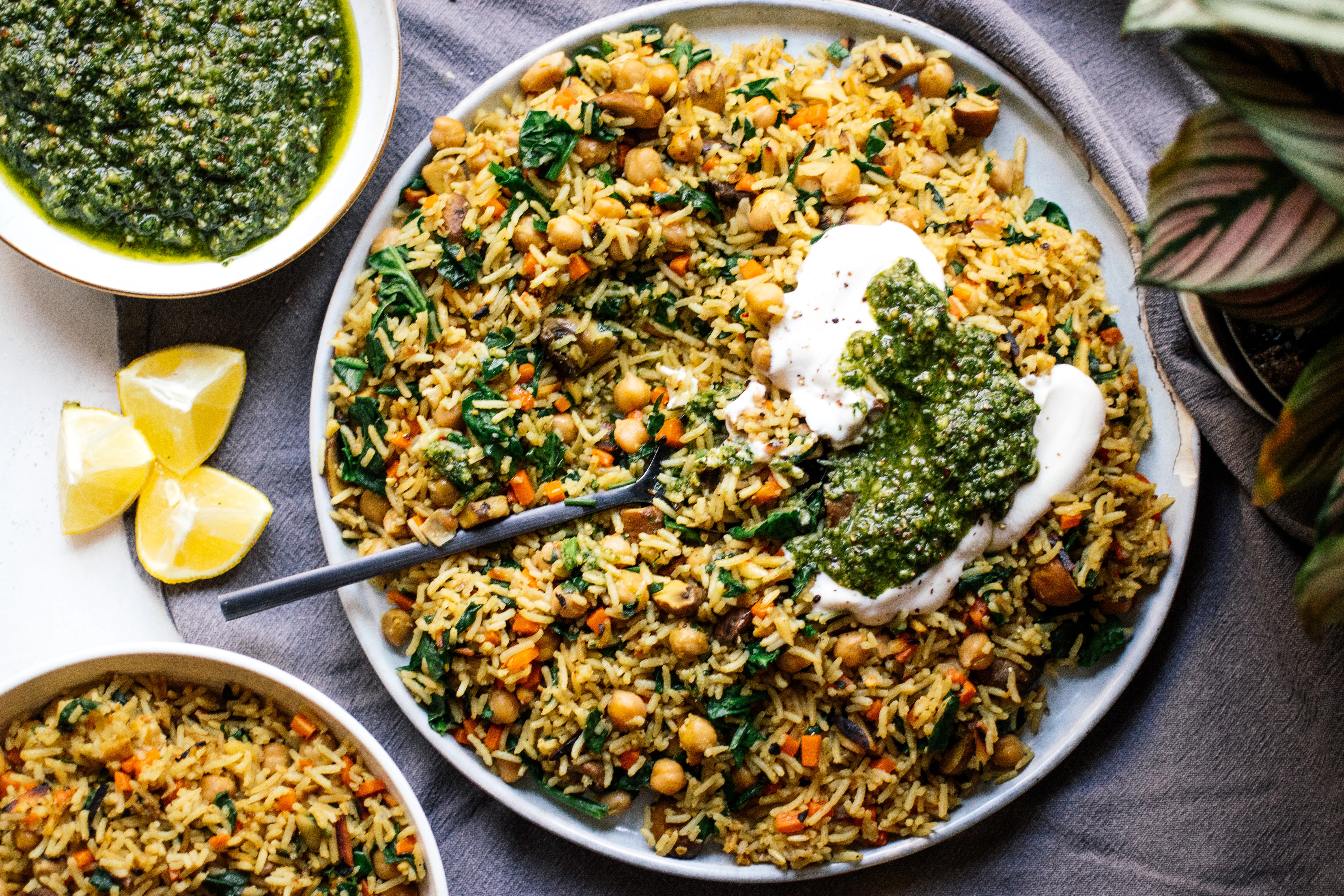 Veganes Pilaw mit Kichererbsen und Pilzen