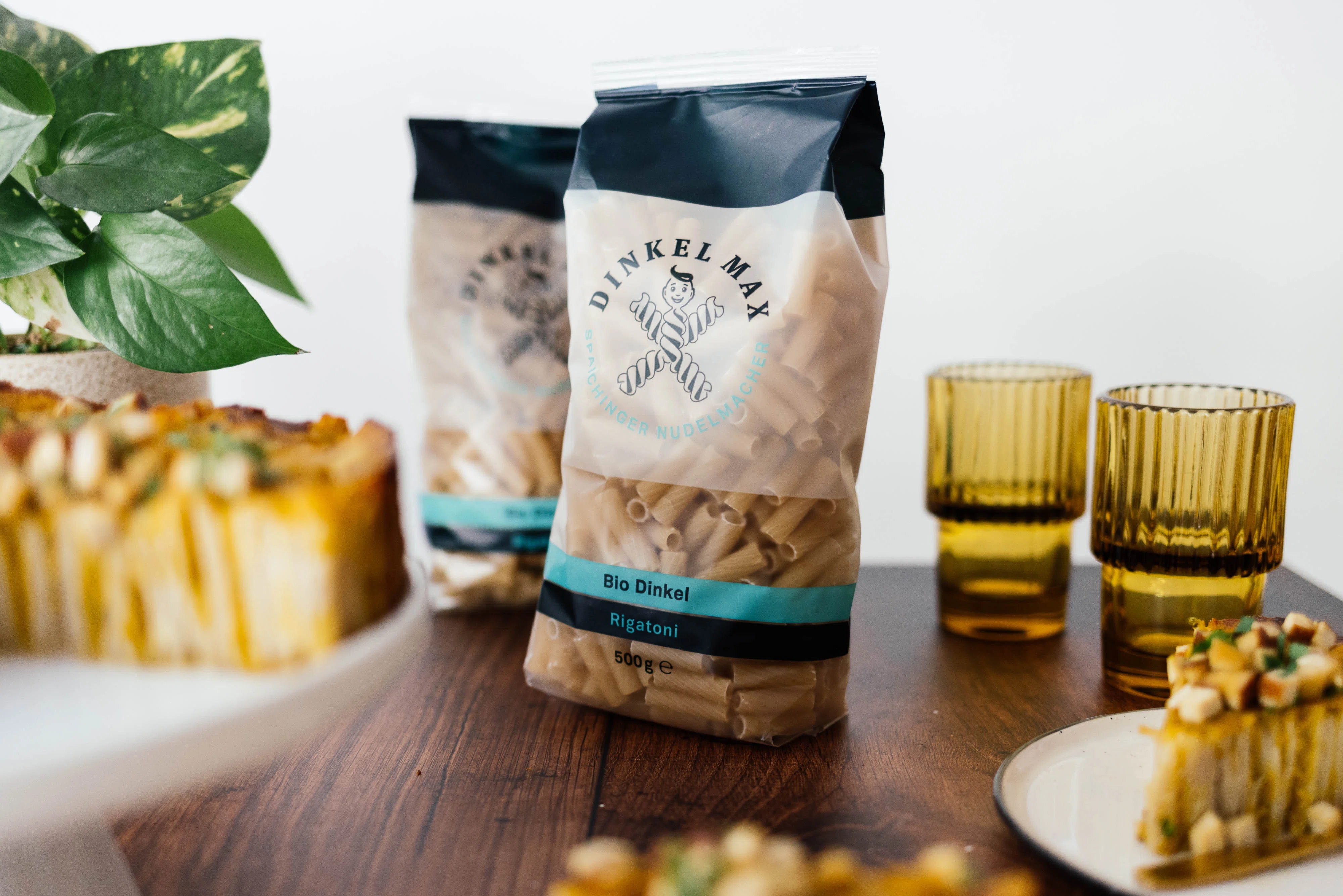 R772 Veganer Nudel-Kürbis-Auflauf mit Rigatoni