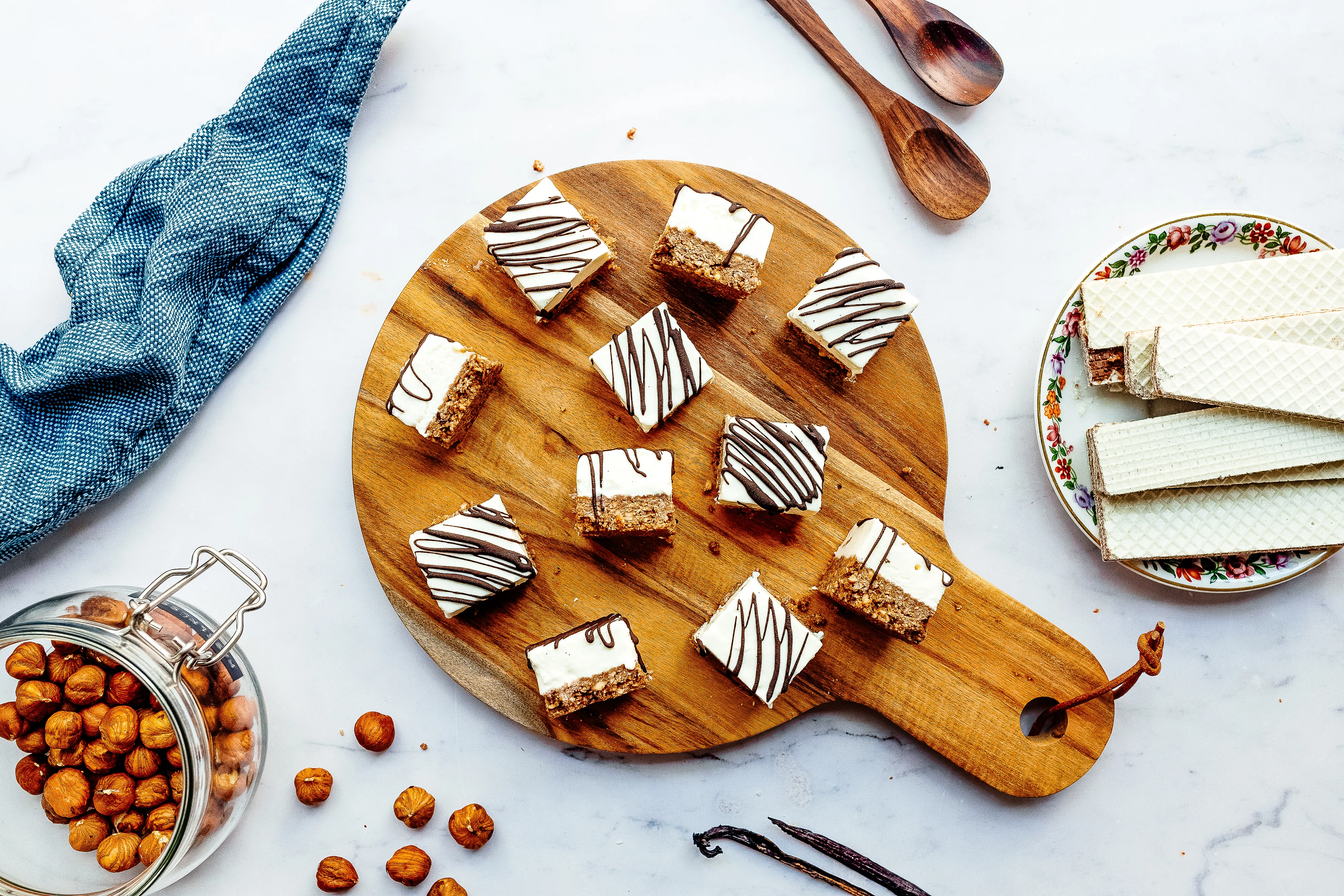 Vegane No Bake Cheesecake-Haselnuss-Bites