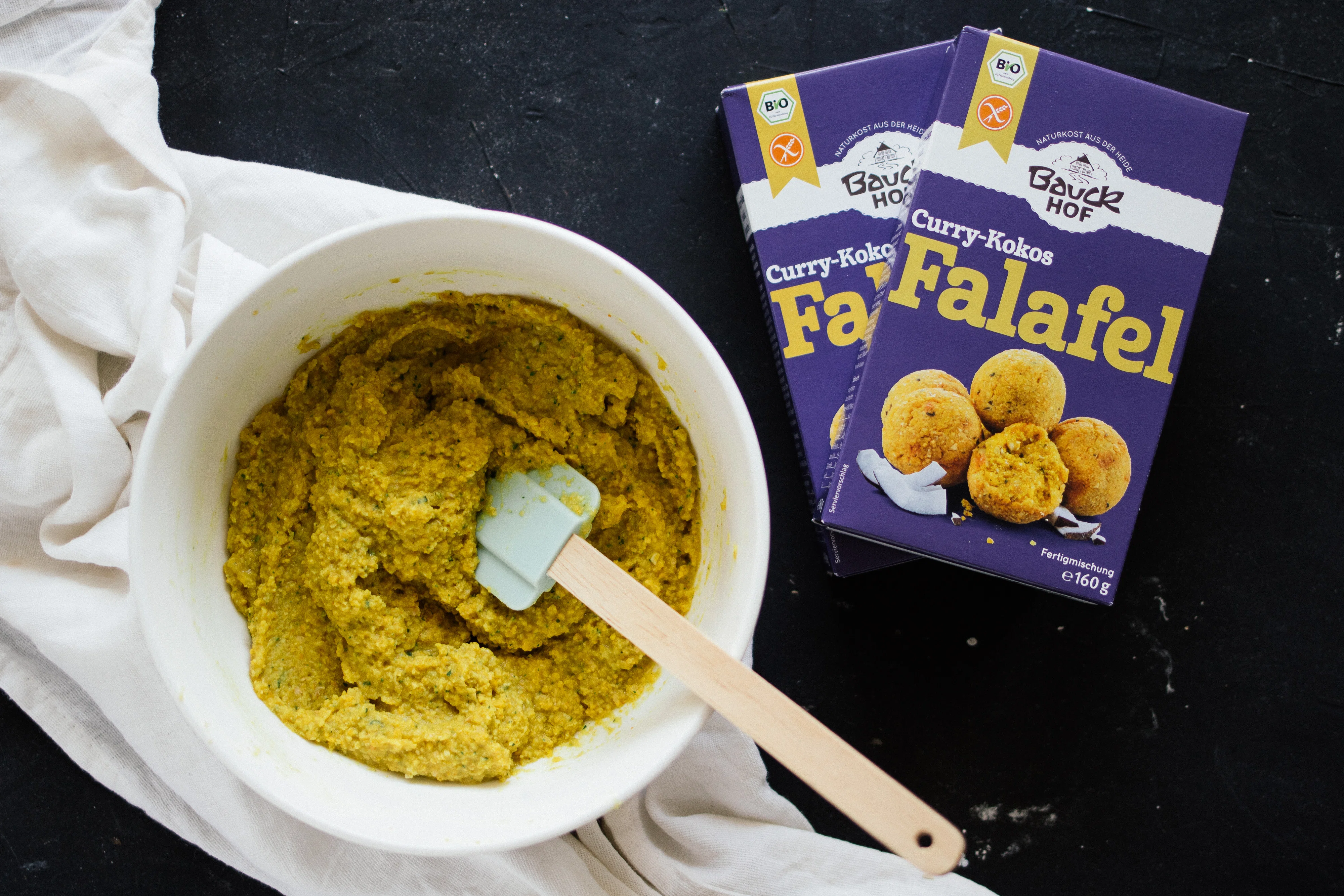 R538 Veganes Falafel Curry mit Naan Brot