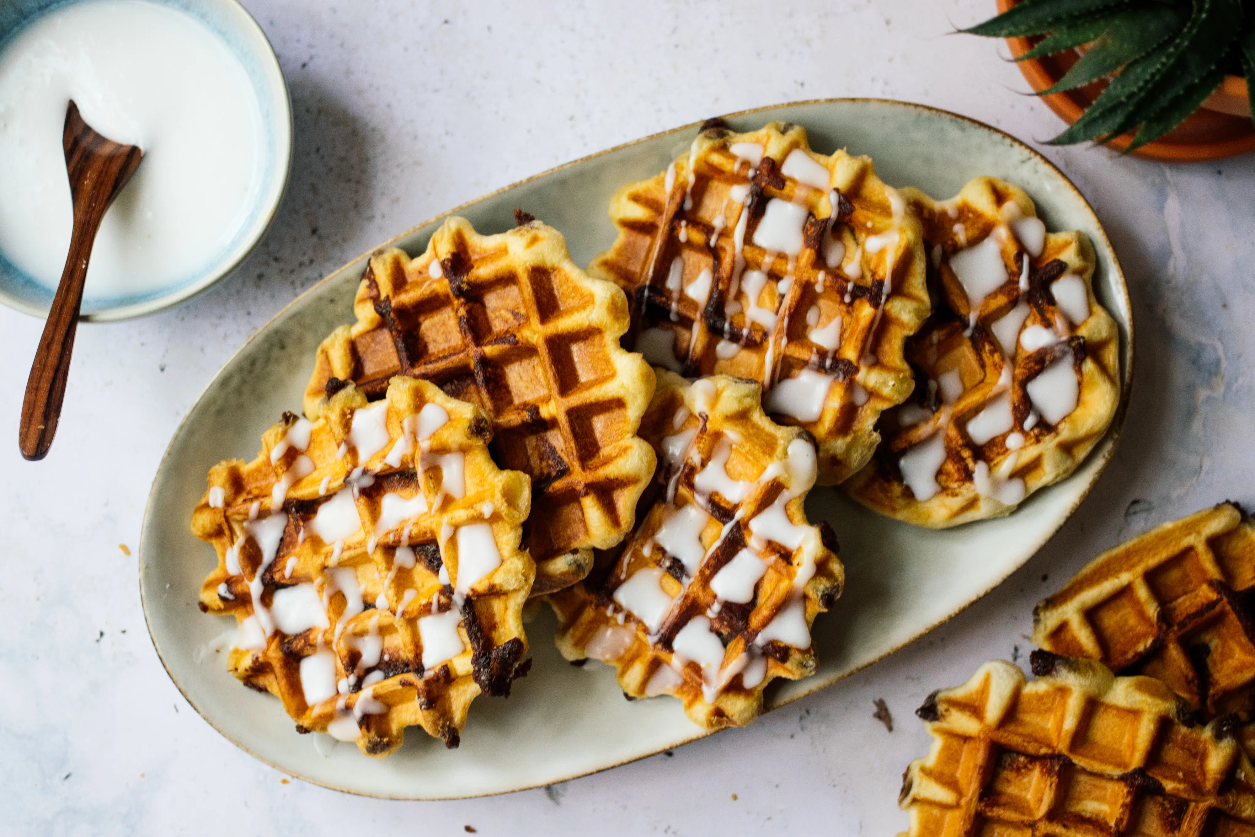 Vegane Zimtschnecken-Waffeln