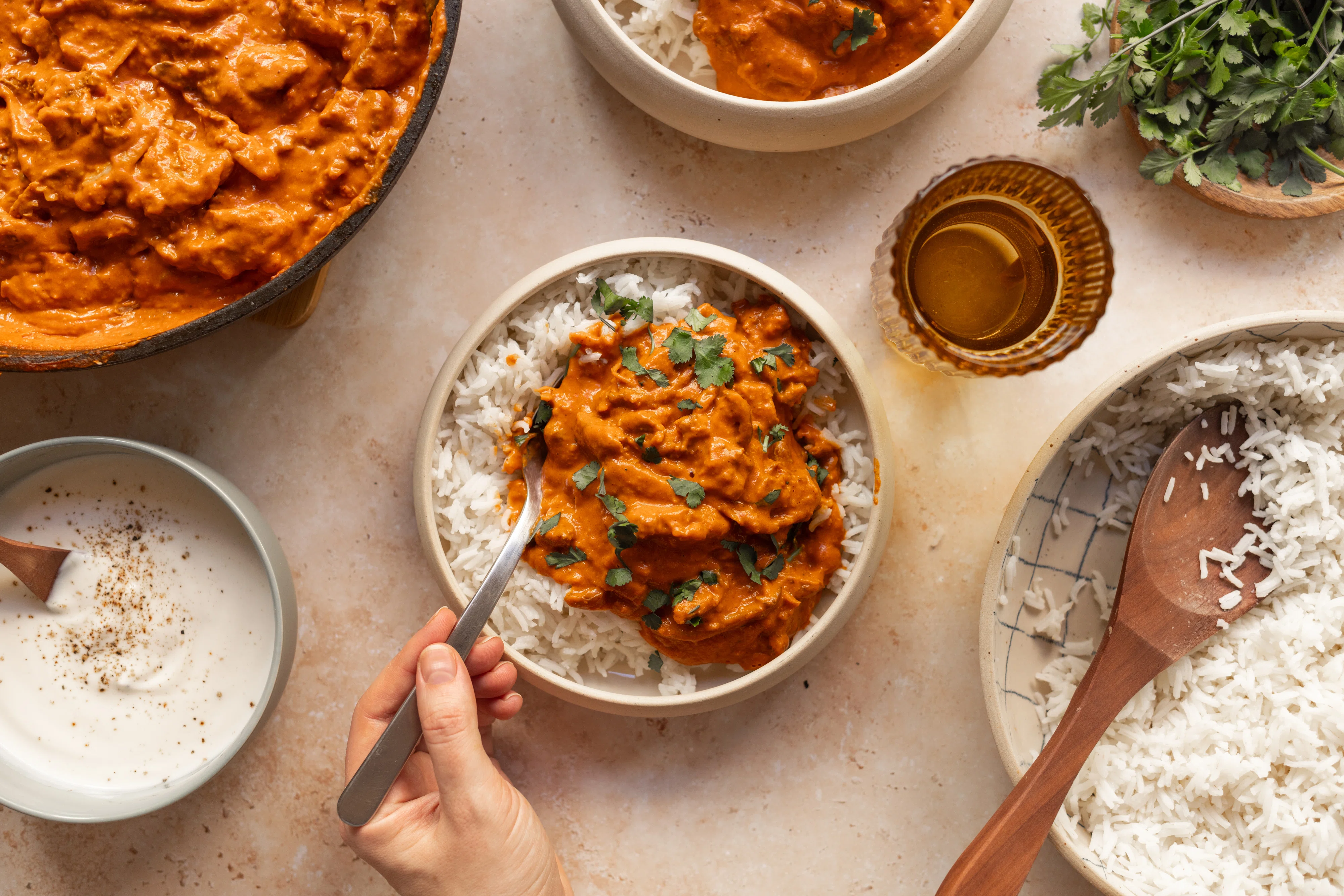 Veganes Butter Chicken mit Reis