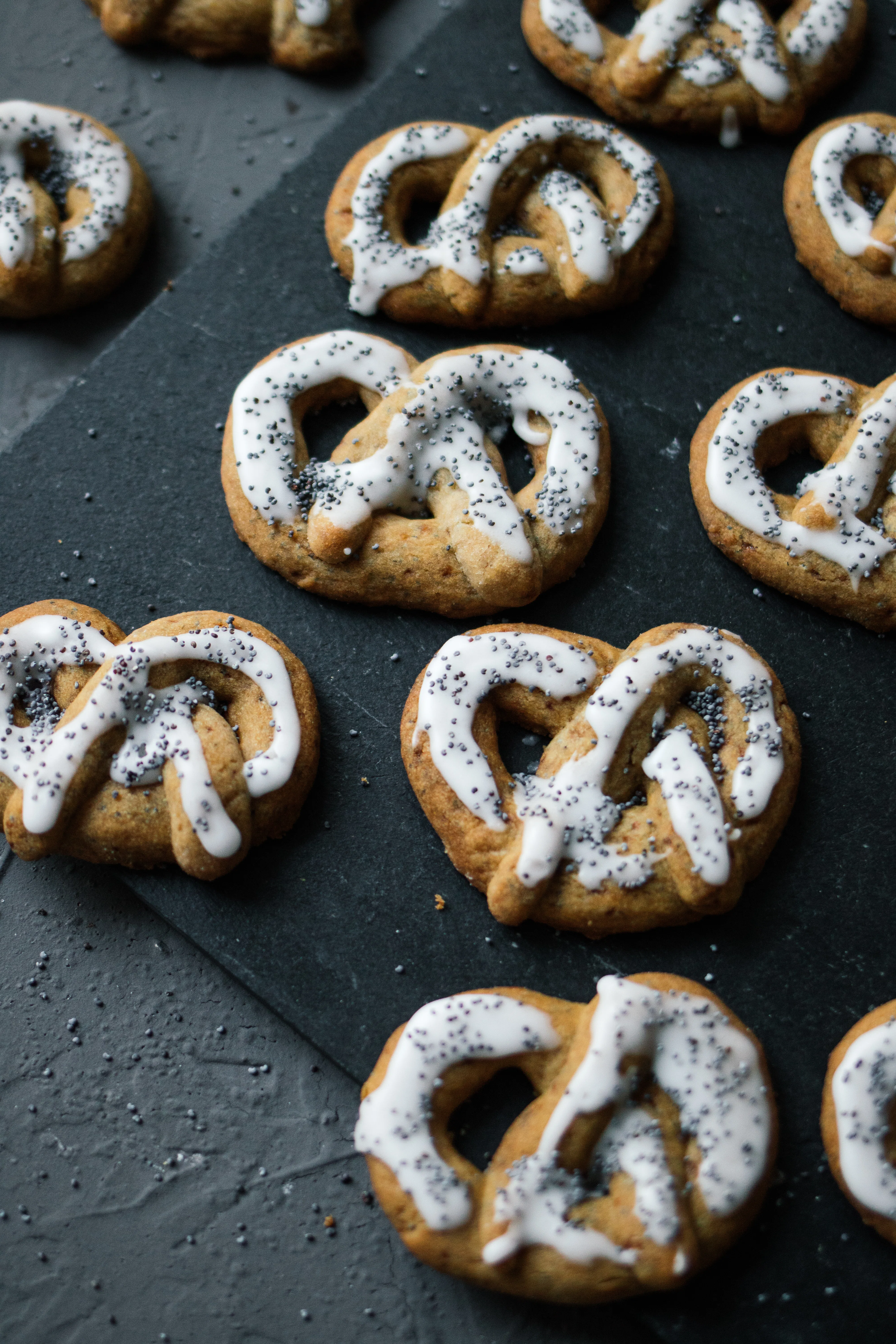 R333 Lemon and Poppy Seed Cookies