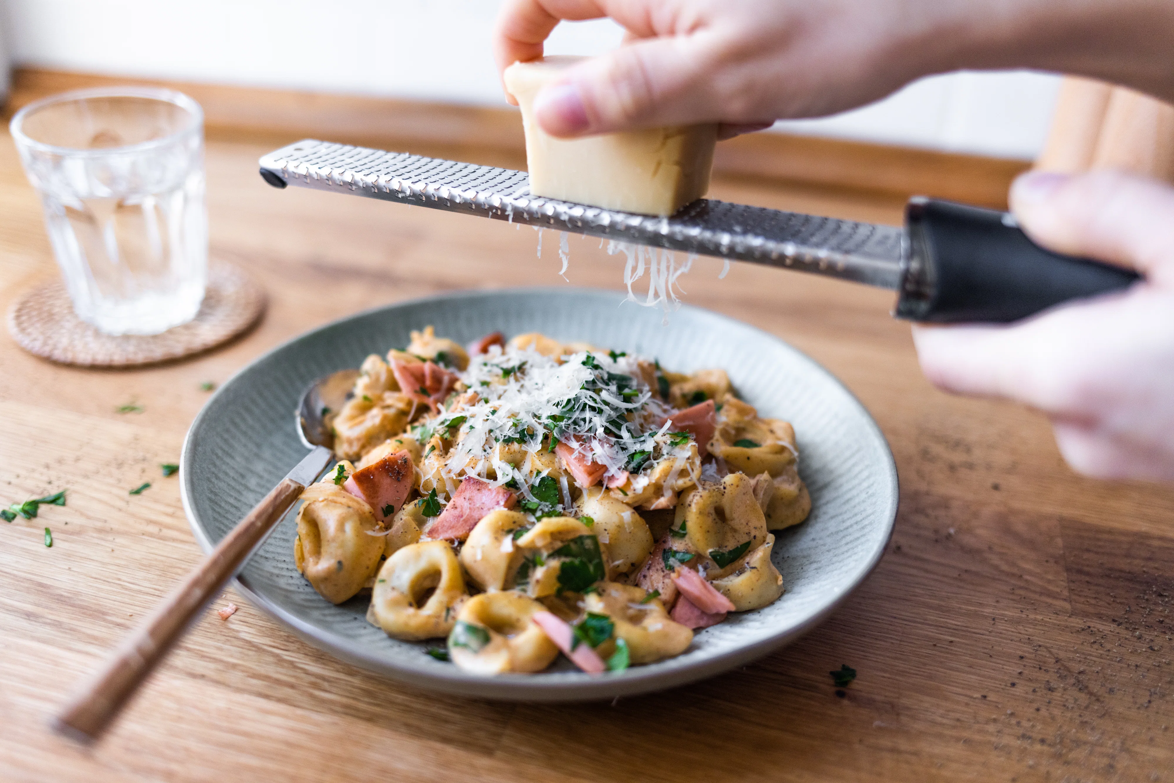 Tortellini in a Creamy Vegan Ham Sauce