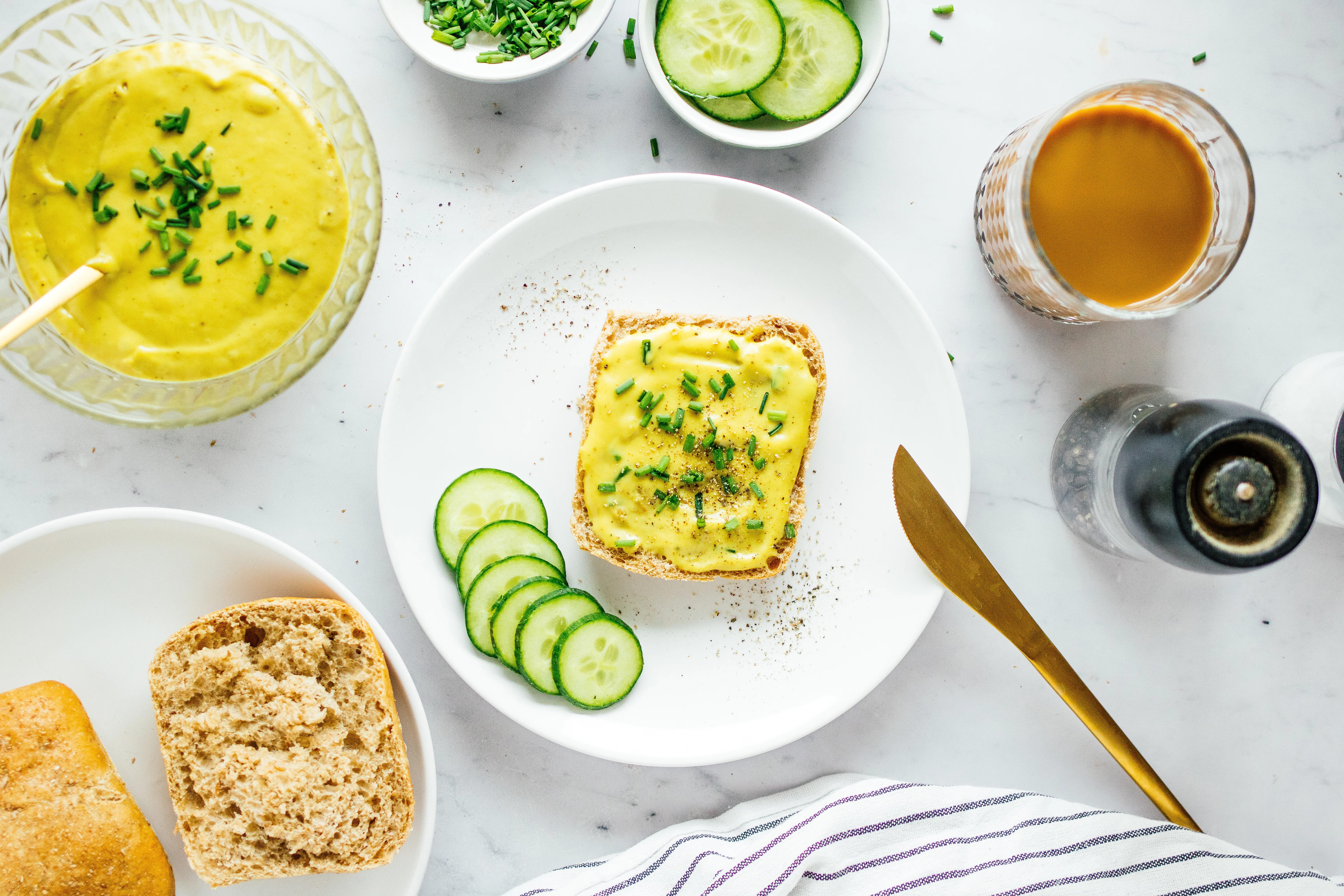 Creamy Vegan Cheese Spread