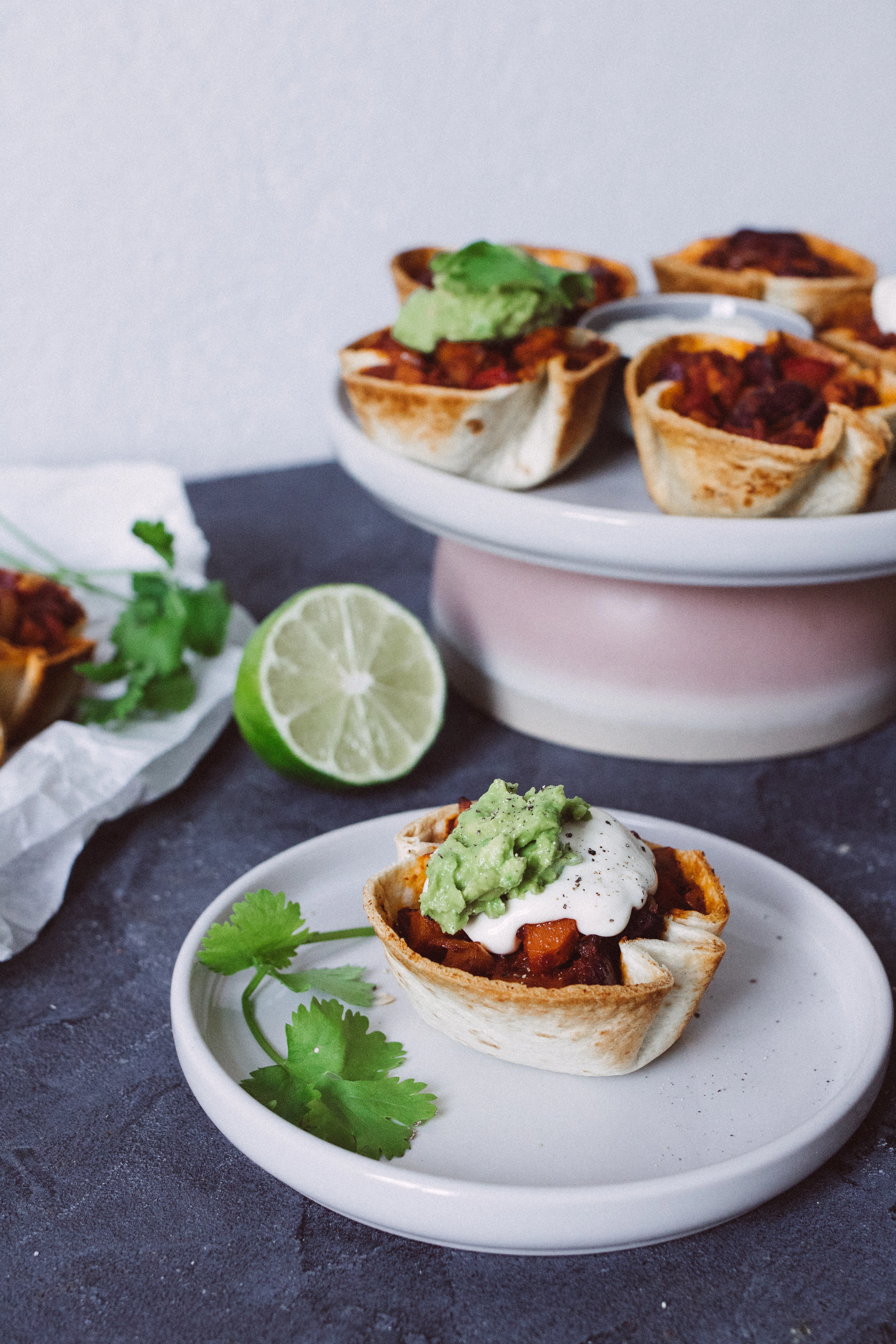 R239 Taco Cups