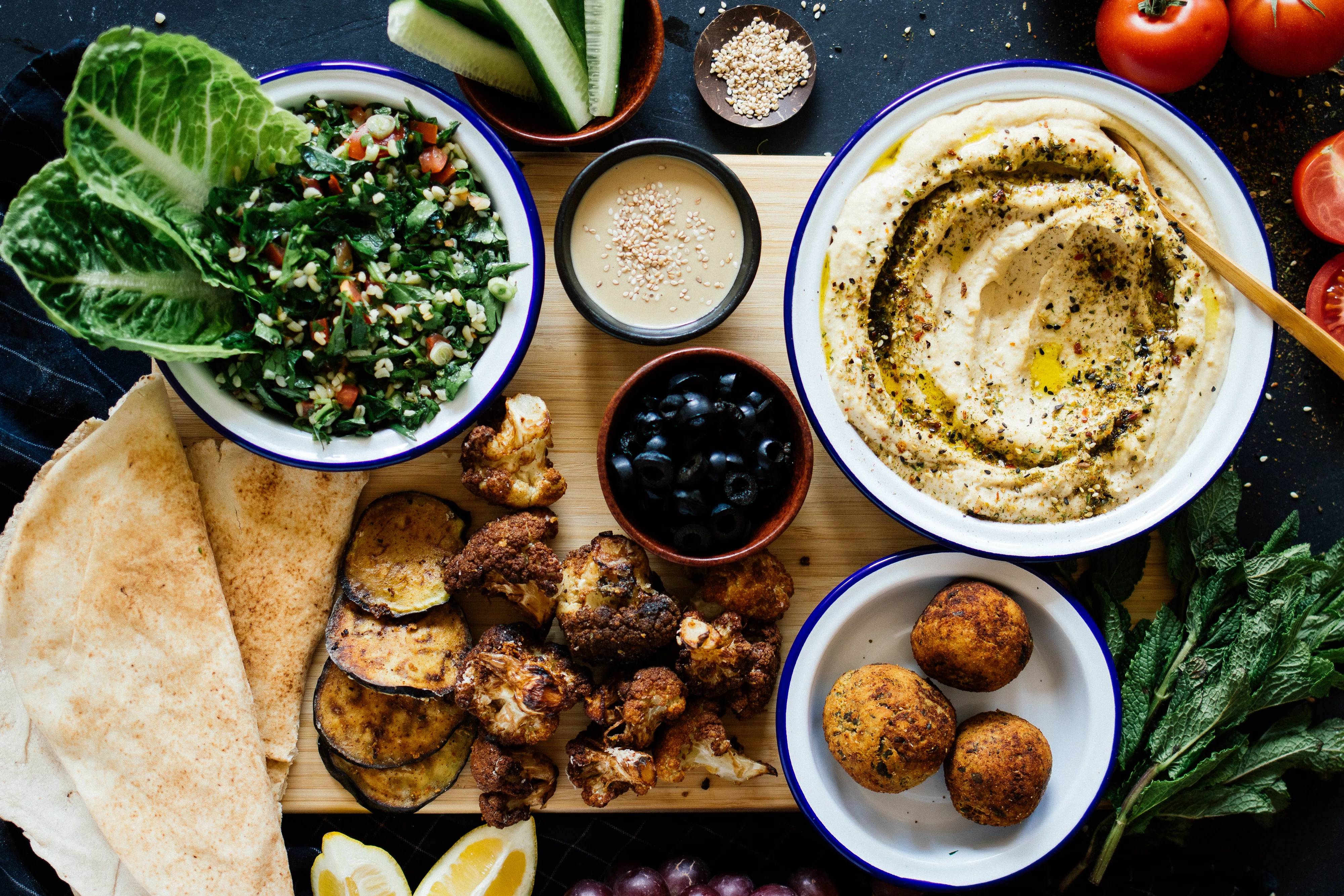 Vegan hummus platter with falafel, tabbouleh & makali