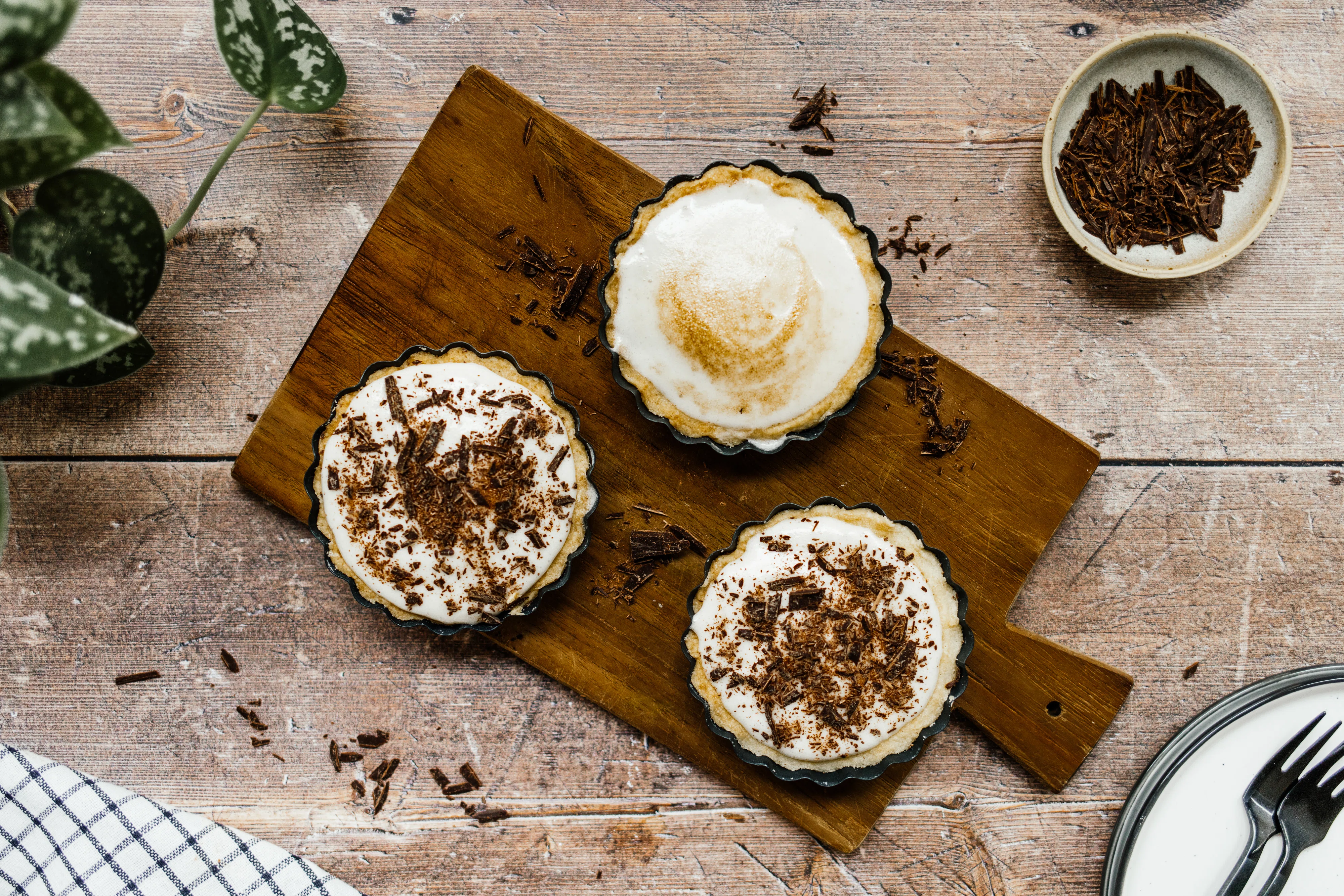 Vegane gefüllte Tartelettes mit fluffiger Marshmallow-Creme
