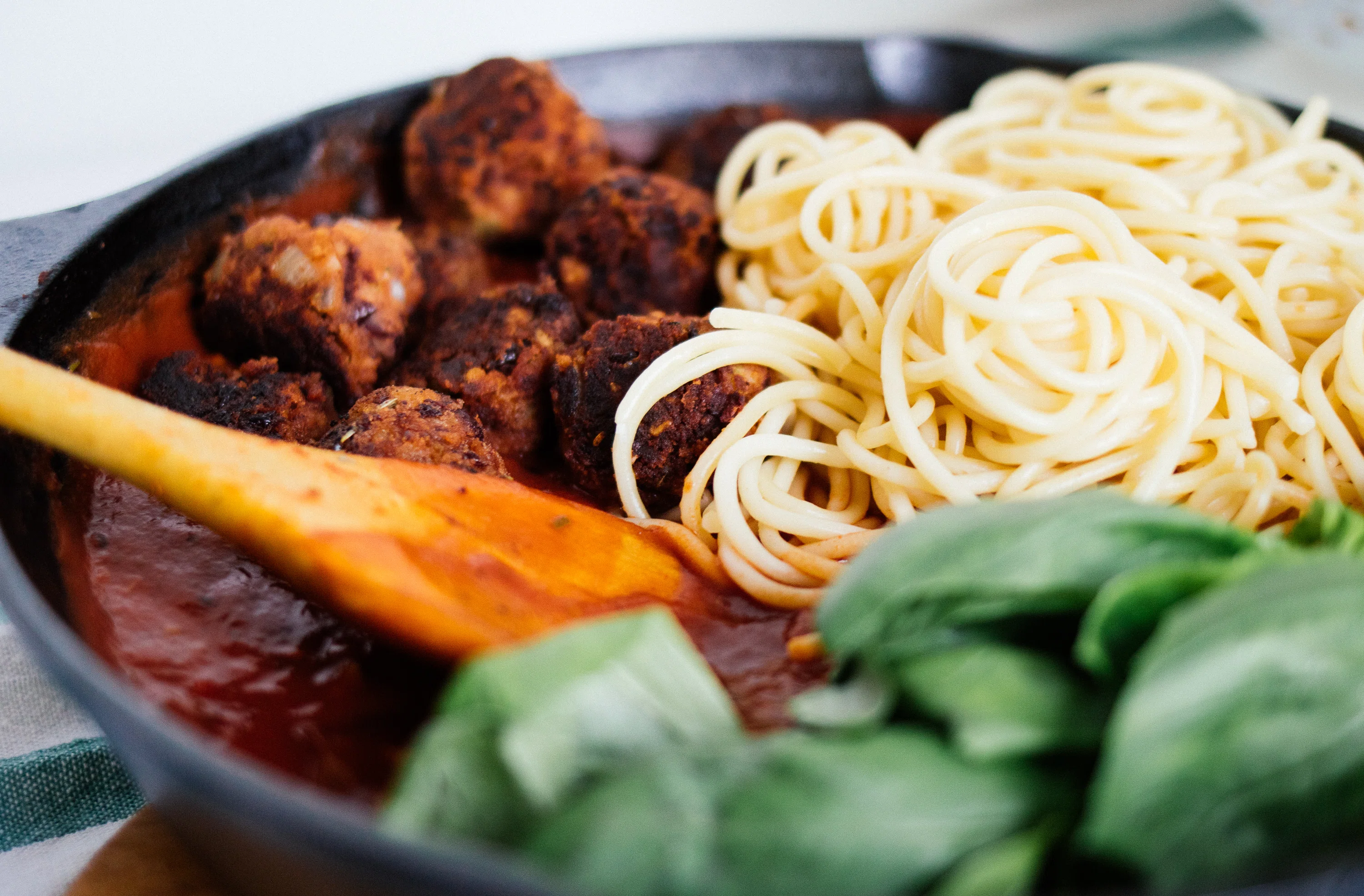 R133 Spaghetti Polpetto meat balls