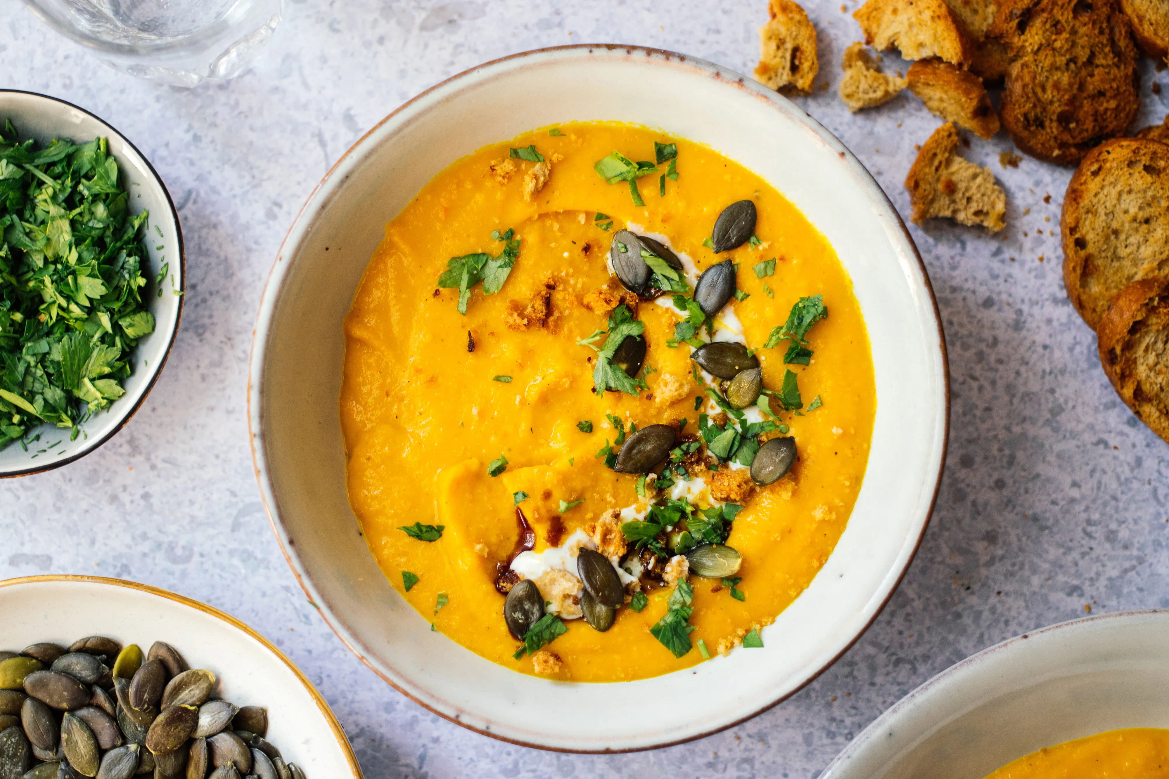 R219 Vegan Pumpkin Soup with Turmeric